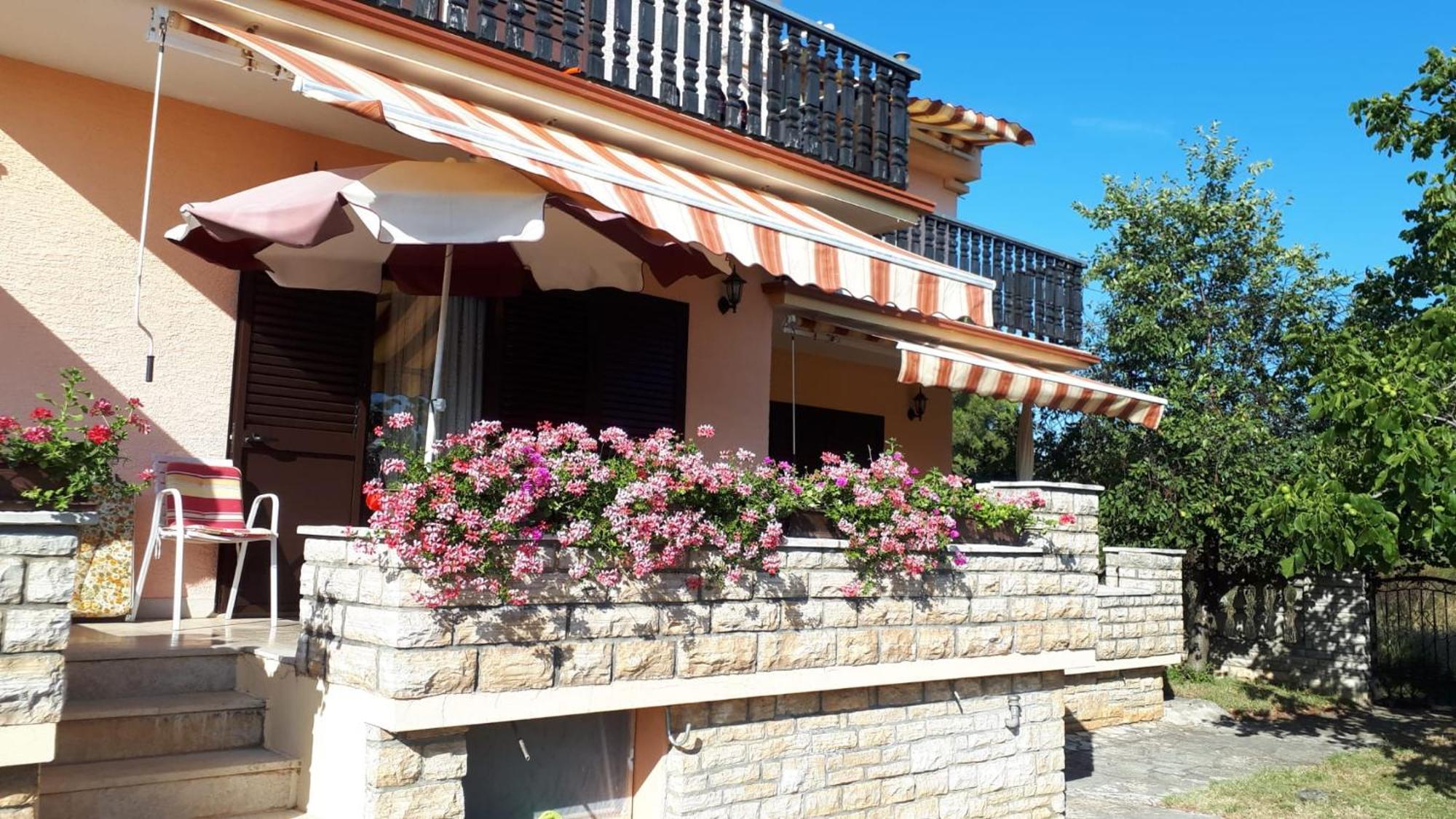 Apartments Santa Barbara Biograd Na Moru Exterior photo