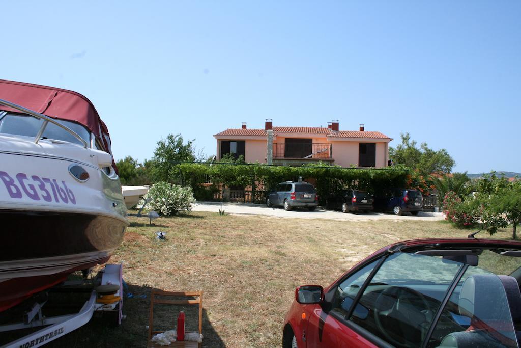 Apartments Santa Barbara Biograd Na Moru Exterior photo