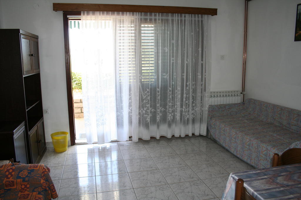 Apartments Santa Barbara Biograd Na Moru Room photo