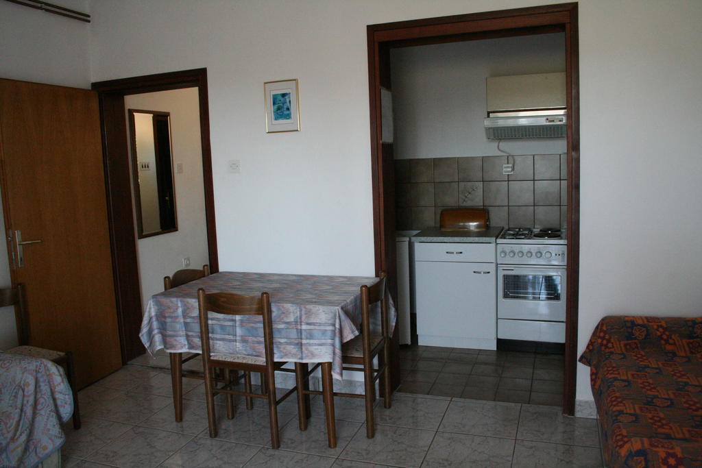Apartments Santa Barbara Biograd Na Moru Room photo